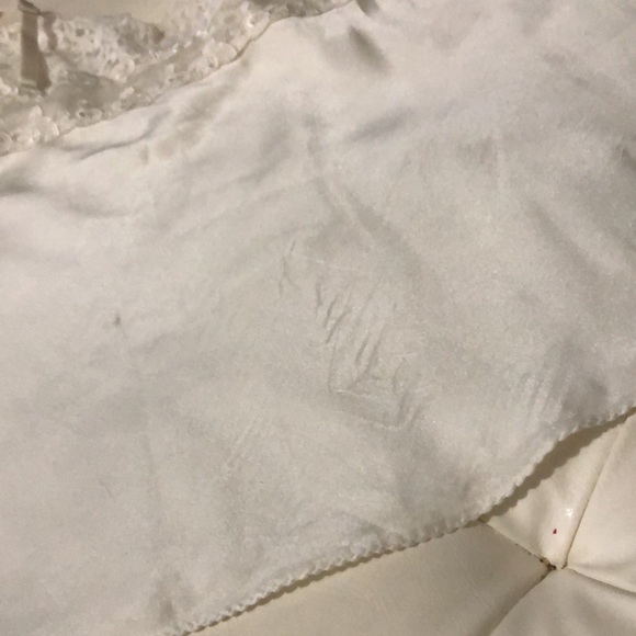 Vintage Silk Camisole Top-Off White with Lace - Picture 14 of 15